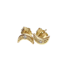 Load image into Gallery viewer, Crescent Moon Earring
