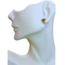 Load image into Gallery viewer, Cubic Zirconia Heart Earring
